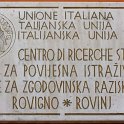 32.Vstupní cedule italské komunity v Rovinj